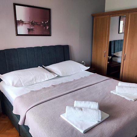 Prlic Apartment Makarska Exterior photo